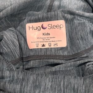 Hug Sleep Kids Gray Pajama Set